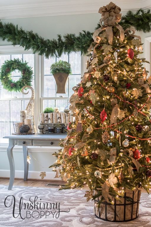 Christmas Tree Decorating Theme Balsam Hill How To Recreate Beth S Timeless Christmas Tree