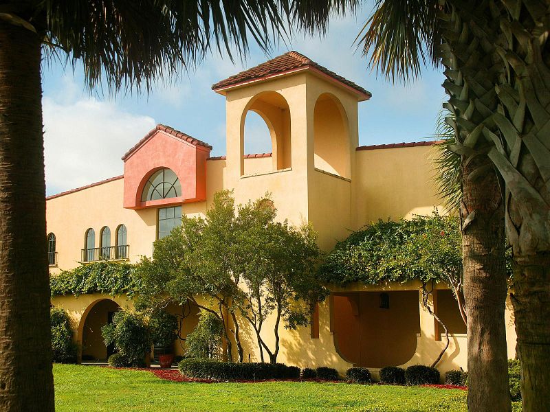 Lakeridge Winery & Vineyards Wineries & Breweries in Orlando, Florida