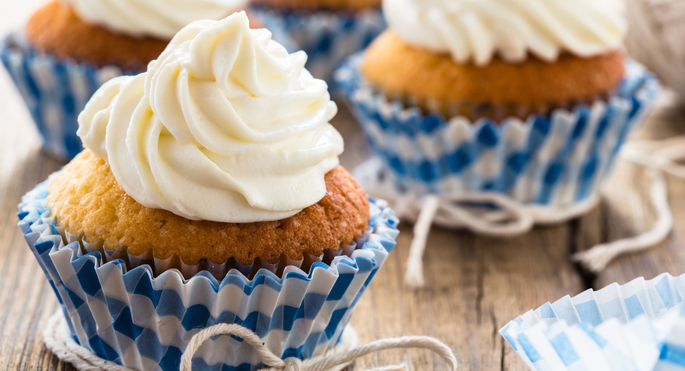 How to Frost a Cupcake