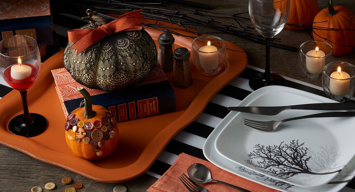 Clever Pumpkin Centerpieces