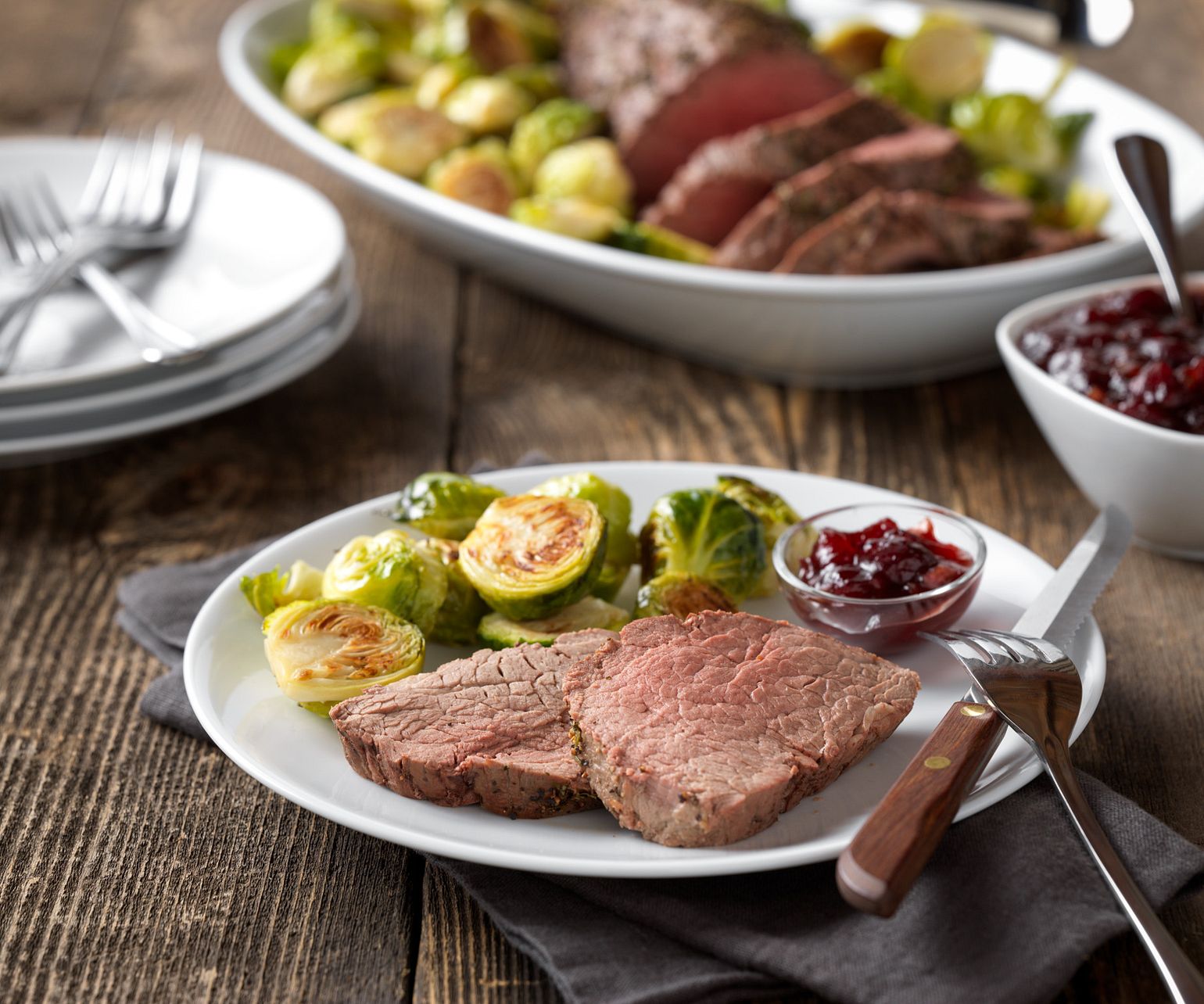 Classic Beef Tenderloin Roast with Cranberry Drizzle