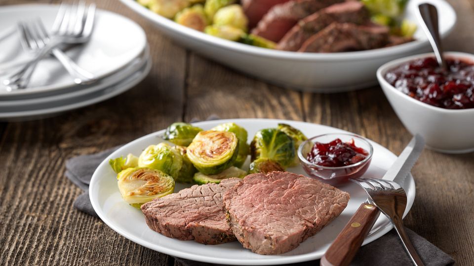 Classic Beef Tenderloin with Cranberry Drizzle