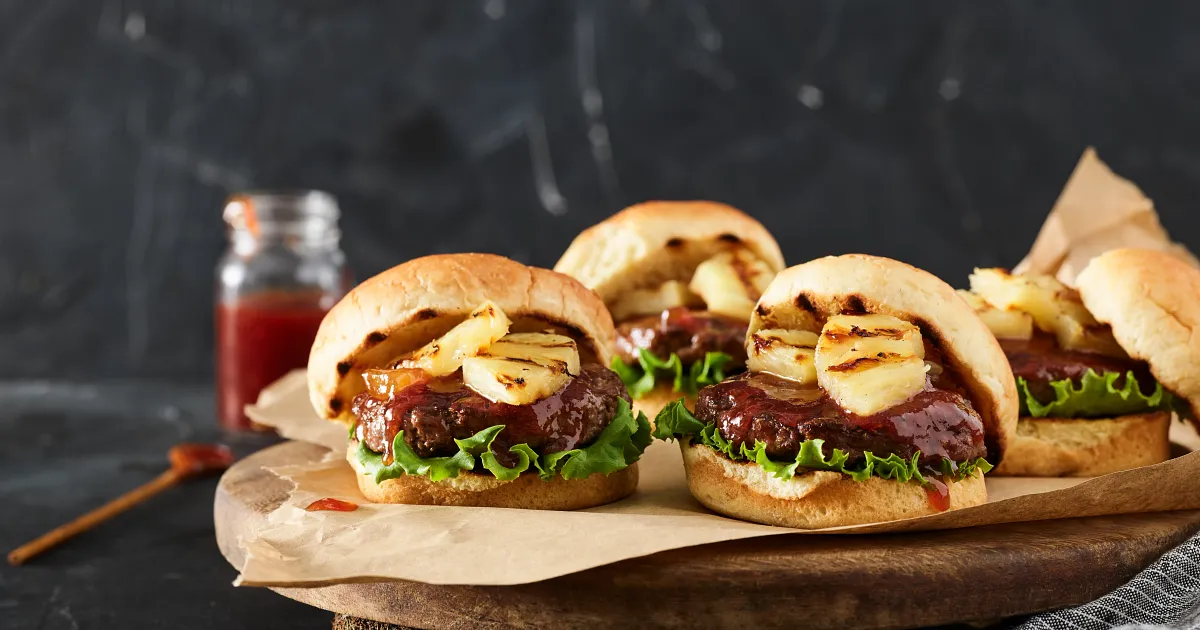 Sweet Hawaiian Beef Sliders | Beef Loving Texans | Beef Loving Texans is your one-stop information c