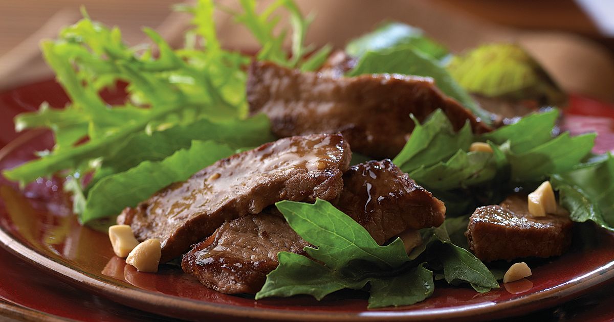 Simple Asian Beef Salad | Beef Loving Texans | Beef Loving Texans is your one-stop information cente