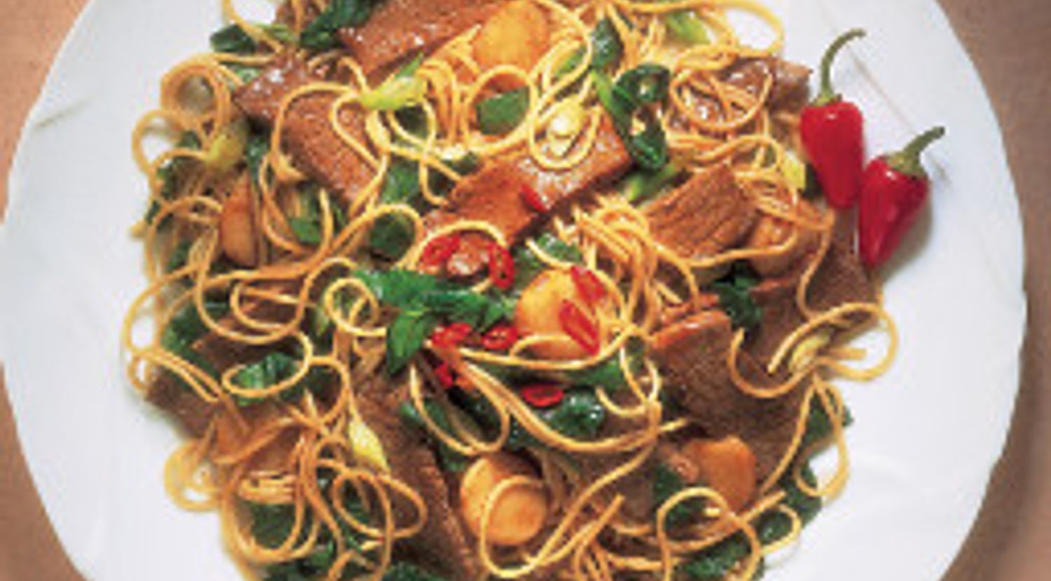 Stir-Fry Beef & Spinach with Noodles