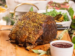 PISTACHIO-CRUSTED BEEF RIB ROAST WITH HOLIDAY WINE SAUCE