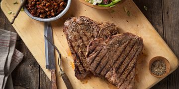 rocky-mountain-grilled-t-bone-steaks-with-charro-style-beans-horizontal.tif