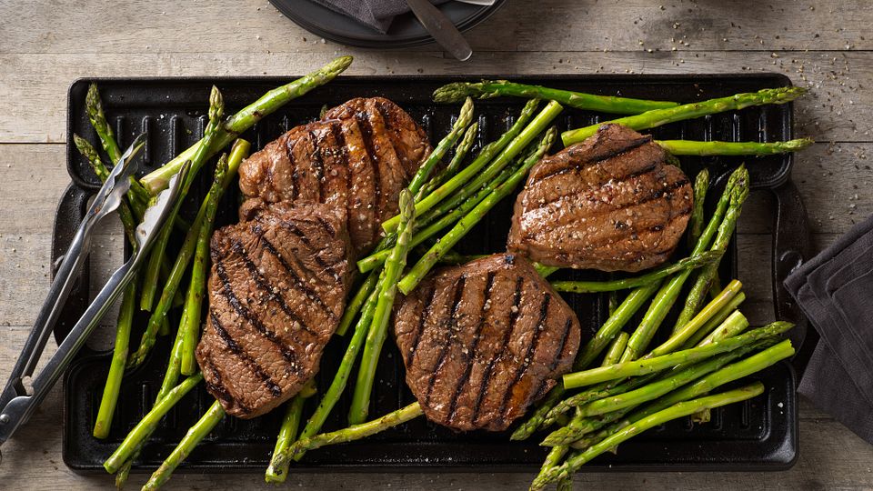Balsamic Marinated Beef Top Sirloin Steak & Asparagus