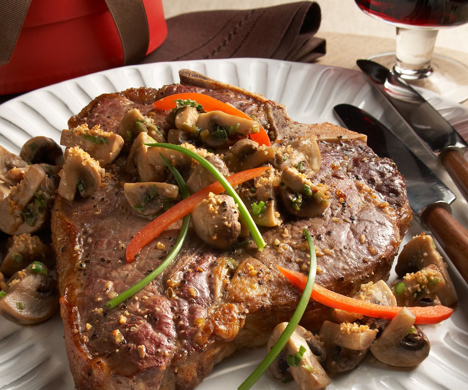 T-Bone Steak with Parmesan-Dusted Mushrooms