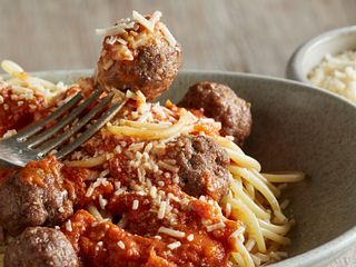 veggified-spaghetti-and-meatballs-vertical.tif