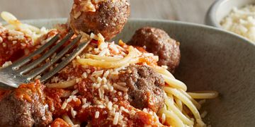 veggified-spaghetti-and-meatballs-vertical.tif