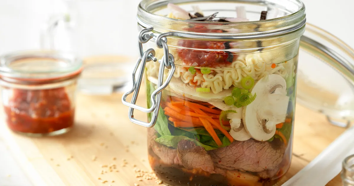 DIY Beef Ramen Noodle Jars | Beef Loving Texans | Beef Loving Texans is your one-stop information ce