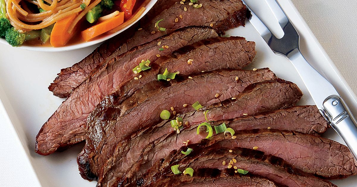 Pacific Rim Grilled Steak & Noodle Salad | Beef Loving Texans | Beef Loving Texans is your one-stop 