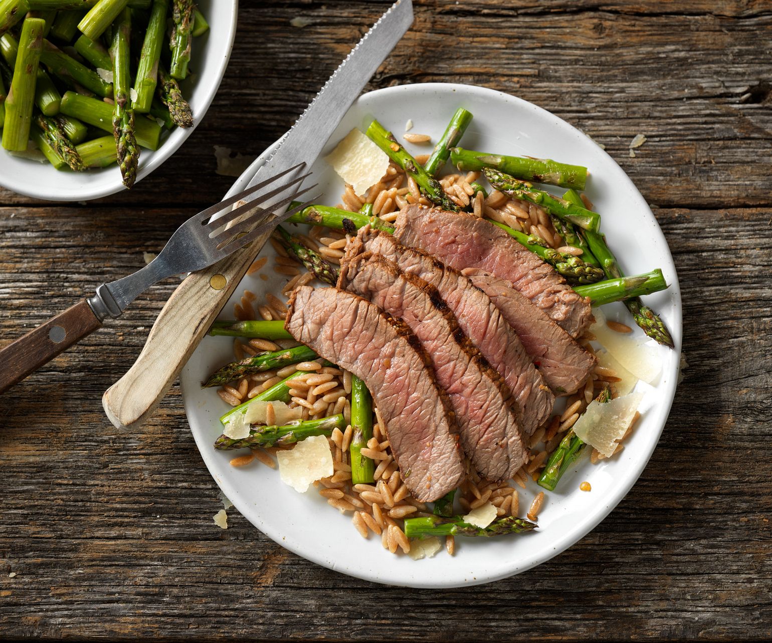 Grilled Top Round Steak with Parmesan Asparagus