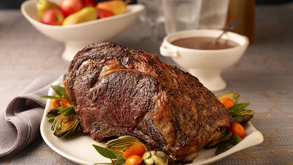 Herb-Seasoned Rib Roast with Red Wine Pan Sauce
