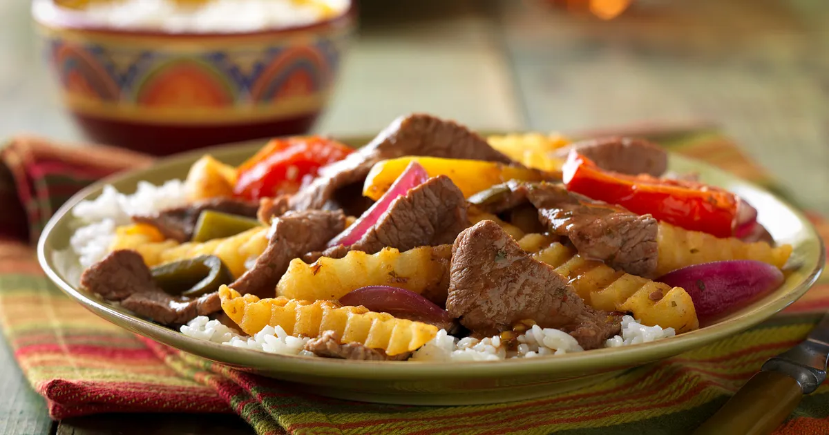 Peruvian Lomo Saltado | Beef Loving Texans | Beef Loving Texans is your one-stop information center 
