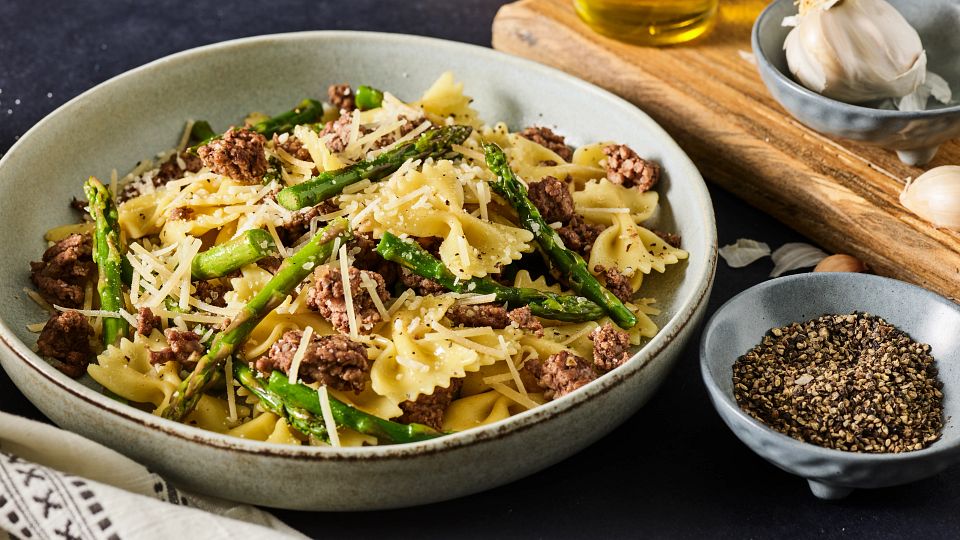 Beef & Asparagus Toss