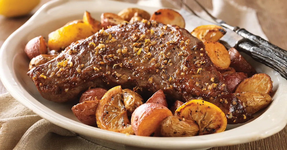 Lemon-Garlic Beef Tri-Tip and Roasted Potatoes | Beef Loving Texans | Beef Loving Texans is your one