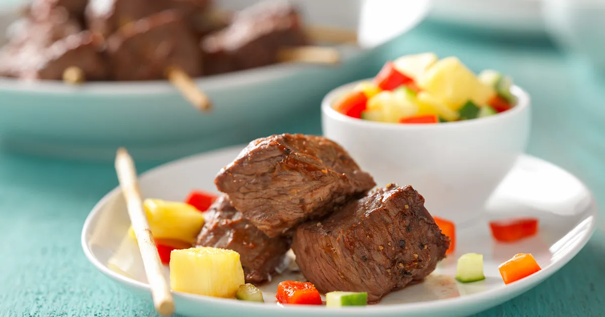 Hoisin BBQ Kabobs with Pineapple Salsa | Beef Loving Texans | Beef Loving Texans is your one-stop in