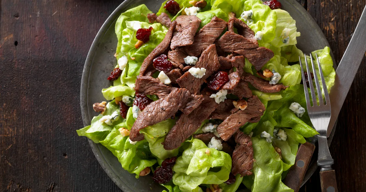Beef Steak Salad with Dried Cherries | Beef Loving Texans | Beef Loving Texans is your one-stop info