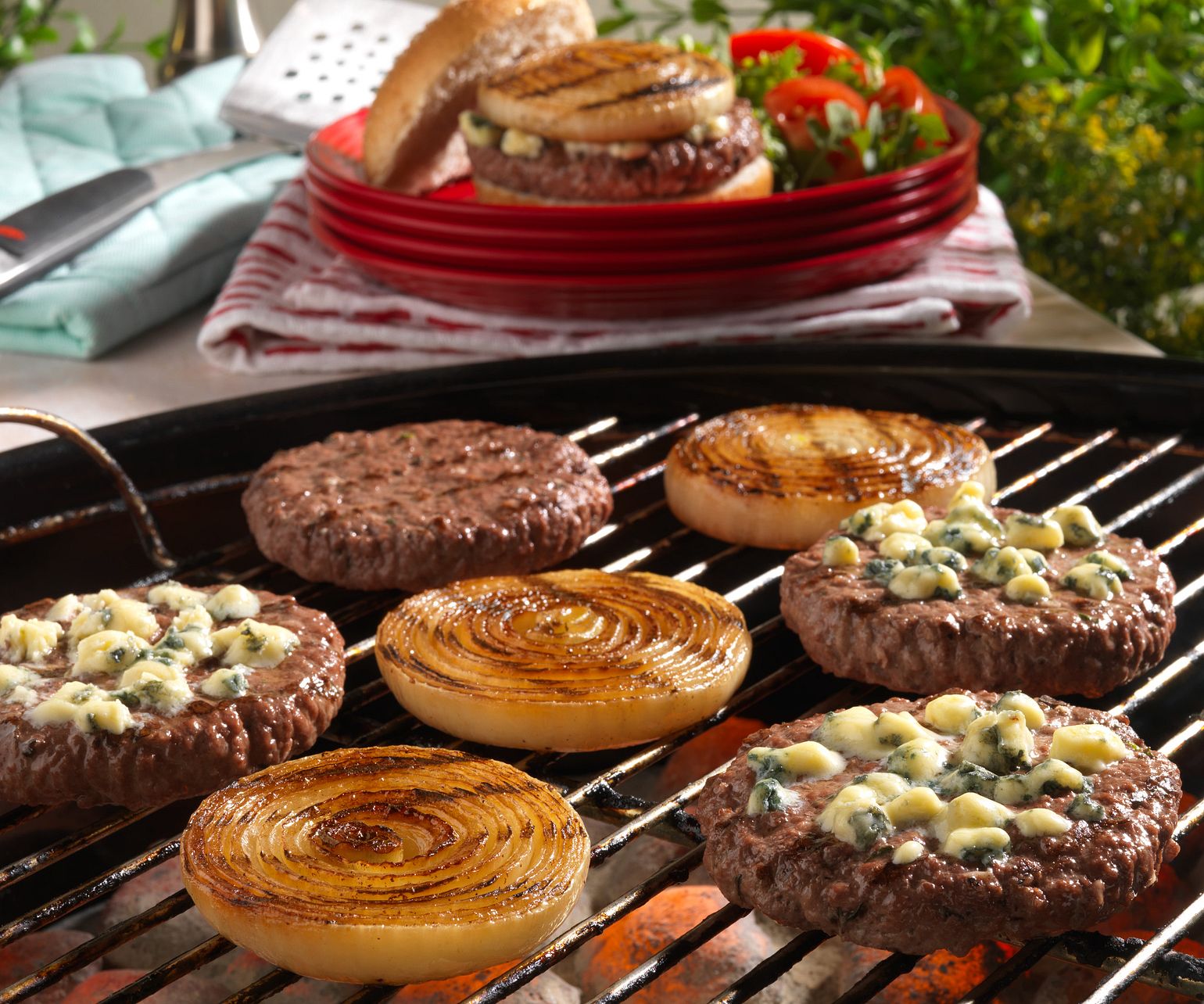 Grilled Onion Cheeseburgers