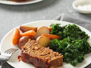 Slow-Cooker Beef Meatloaf & Vegetables
