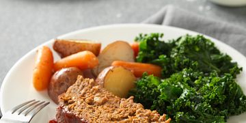 Slow Cooker Meatloaf and Vegetables