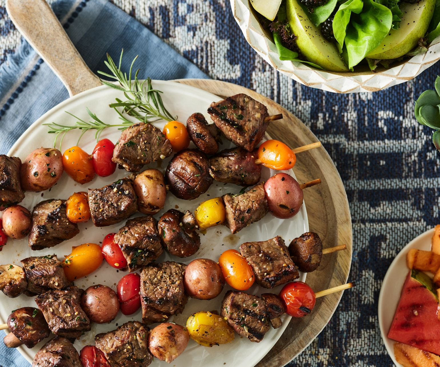 Grilled Sirloin Steak Kabobs with Garlic Rosemary Butter