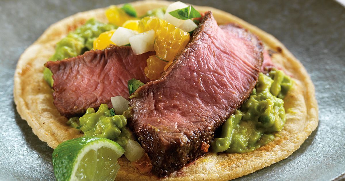 Mini Beef Tacos with Citrus Salsa | Beef Loving Texans | Beef Loving Texans is your one-stop informa