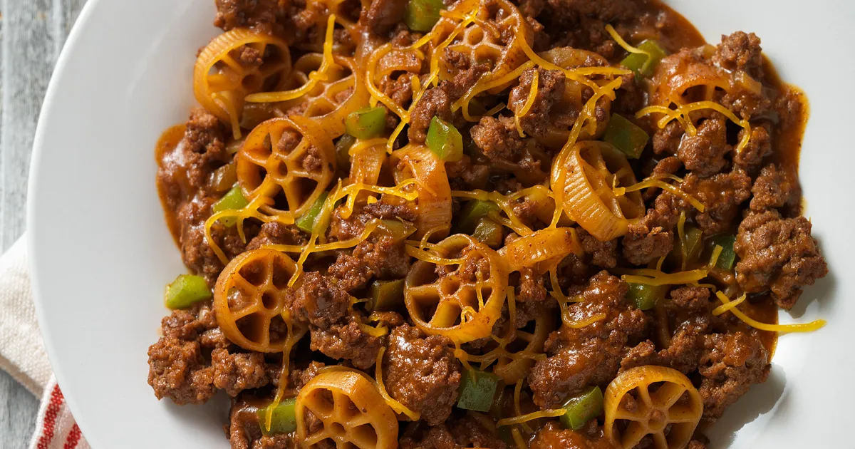 Chuckwagon Beef & Pasta Skillet | Beef Loving Texans | Beef Loving Texans is your one-stop informati