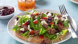 Mediterranean Beef Salad Pita