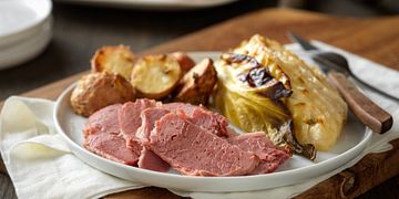 dijon-glazed-corned-beef-with-savory-cabbage-and-red-potatoes-horizontal.tif