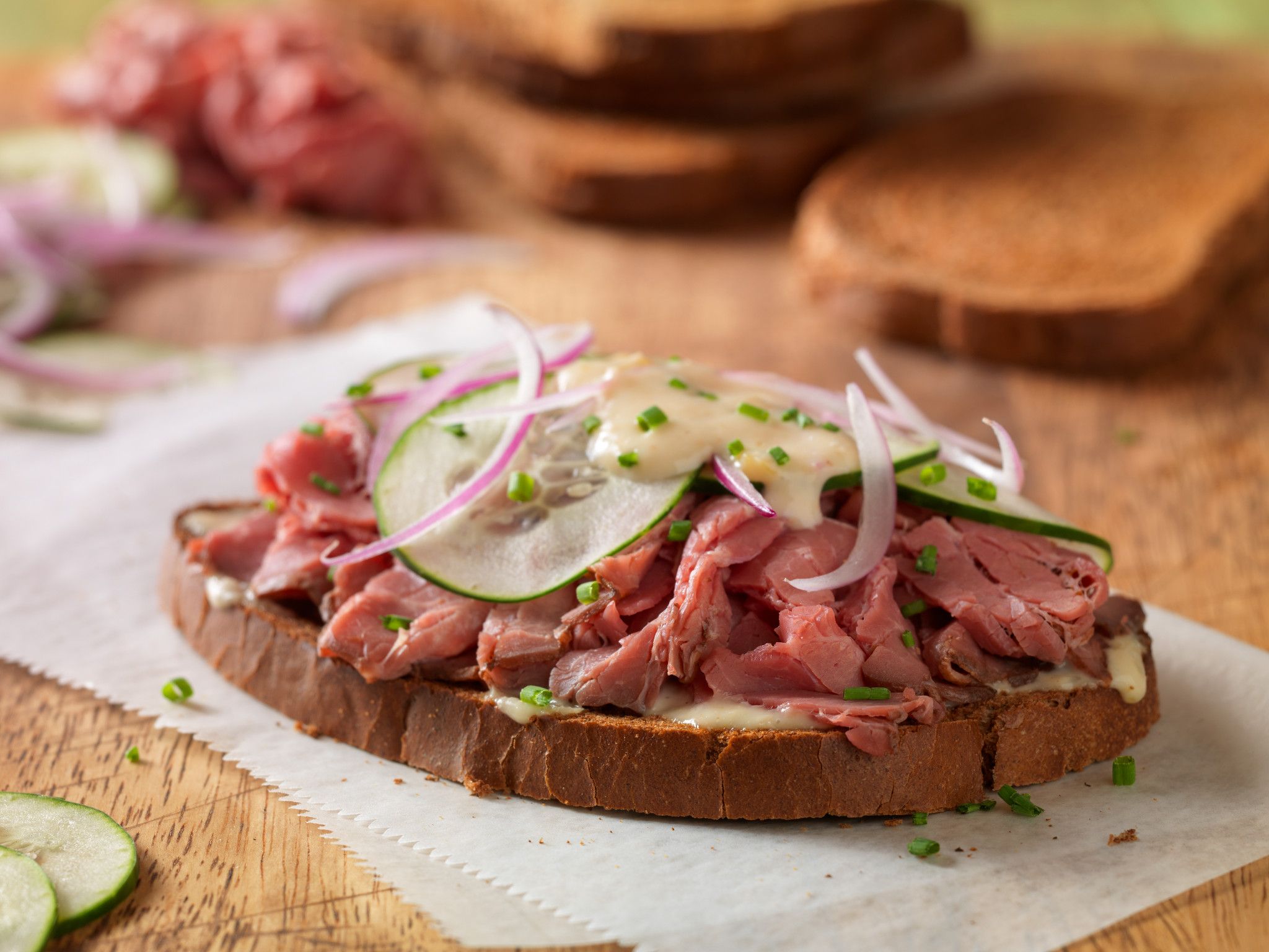 Open-Faced Roast Beef & Summer Vegetables
