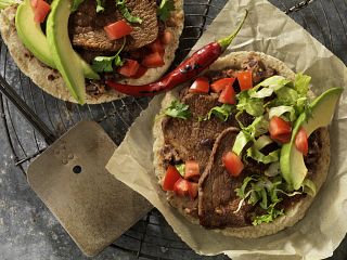 Beef Steak & Black Bean Soft Tacos