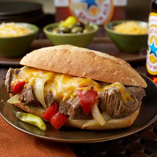 Sweet Onion &amp; Pepper Beef Sandwiches with Au Jus