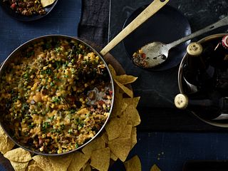 One Skillet Beefy 7-Layer Dip