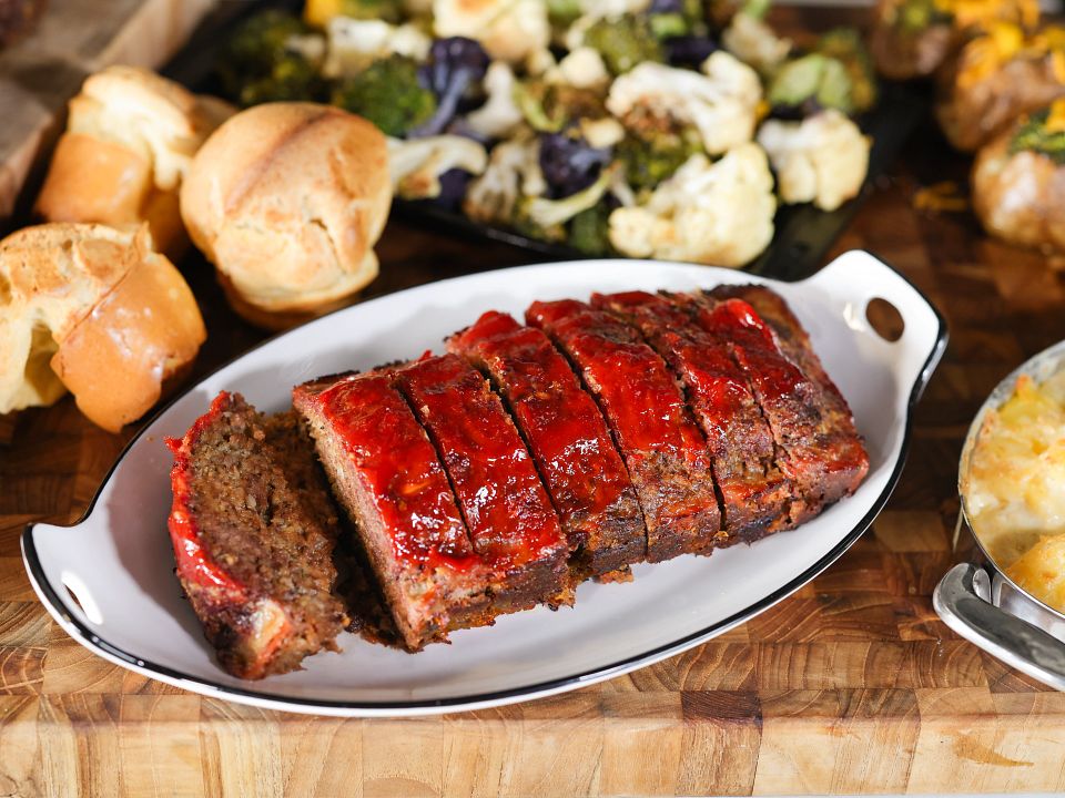 FY24 Classic Beef Meatloaf Still Image