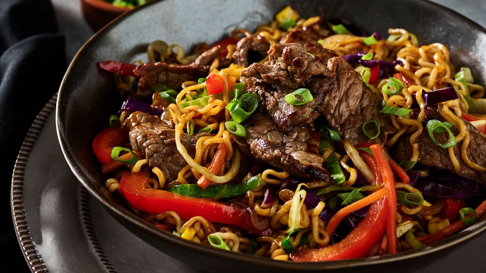 Yaki Soba Noodles with Beef