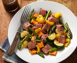 Grilled Steak and Vegetable Salad