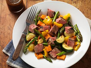 Grilled Steak & Vegetable Salad