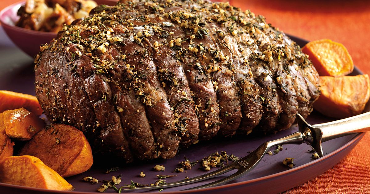 Herb-Crusted Petite Roast with Fig-Onion Relish | Beef Loving Texans | Beef Loving Texans is your on