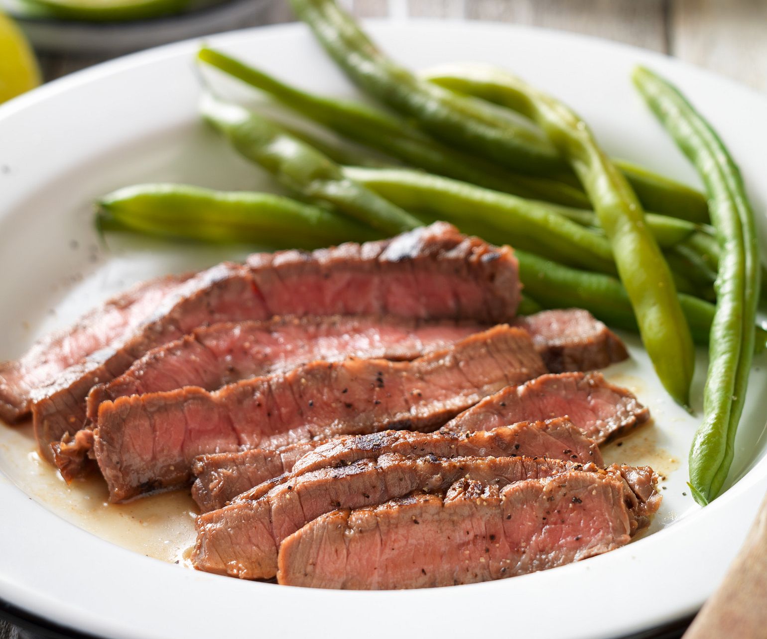 Tangy Lime Grilled Beef Top Round Steak