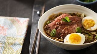 Beef Yaka Mein