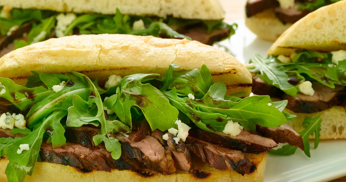 Balsamic & Blue Cheese Steak Sandwich | Beef Loving Texans | Beef Loving Texans is your one-stop inf
