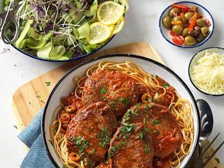 Mediterranean Steak & Pasta with Tomato-Olive Sauce