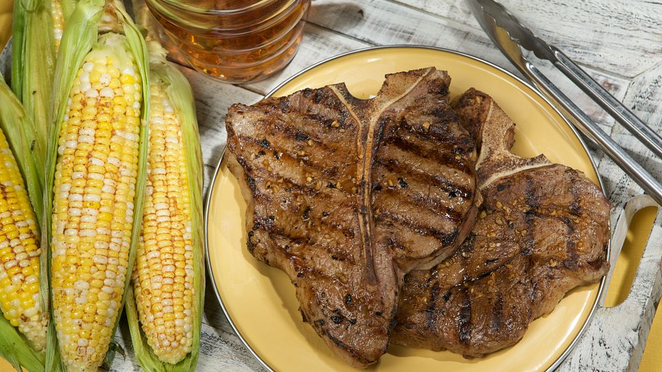 Santa Fe Grilled Beef Steaks & Corn