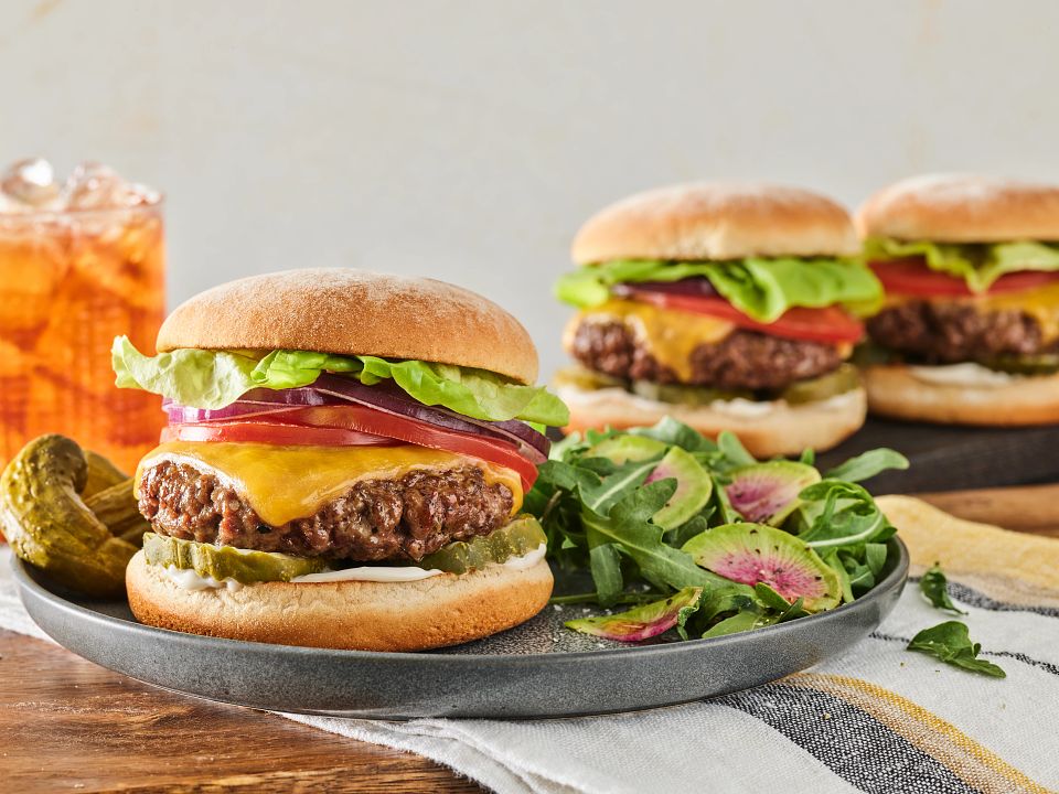 Classic Beef Cheeseburgers