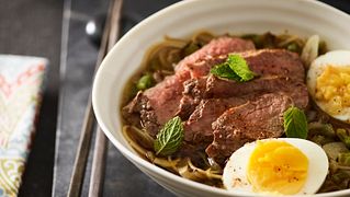 Beef Yaka Mein