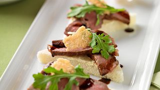 Beef Crostini with Balsamic Drizzle & Parmesan Crisps