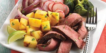 Beef Fajita Salad with Mango Serrano Vinaigrette